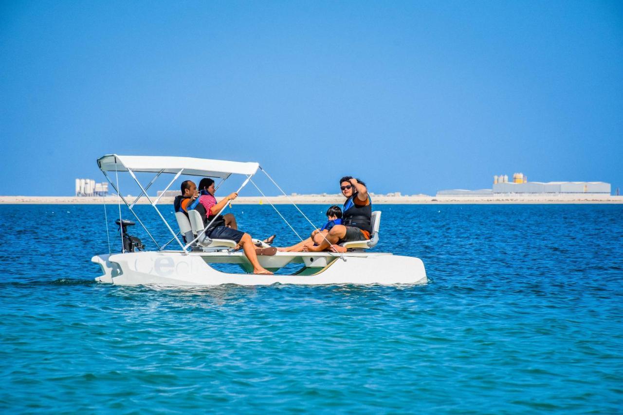 Centara Mirage Beach Resort Dubai Esterno foto