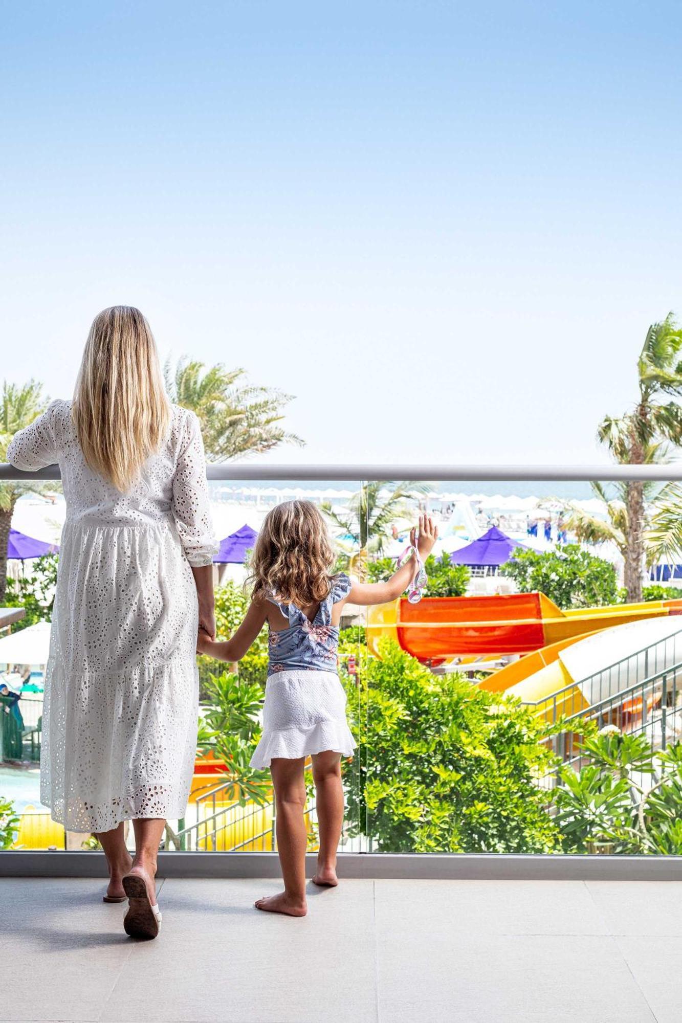 Centara Mirage Beach Resort Dubai Esterno foto